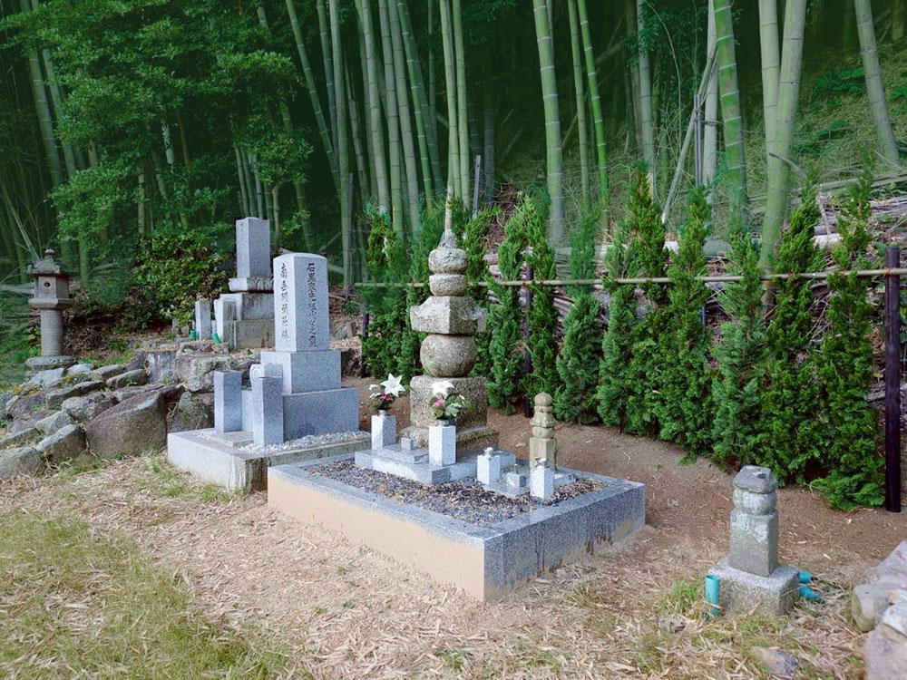 竹林の塔、笹原の塔